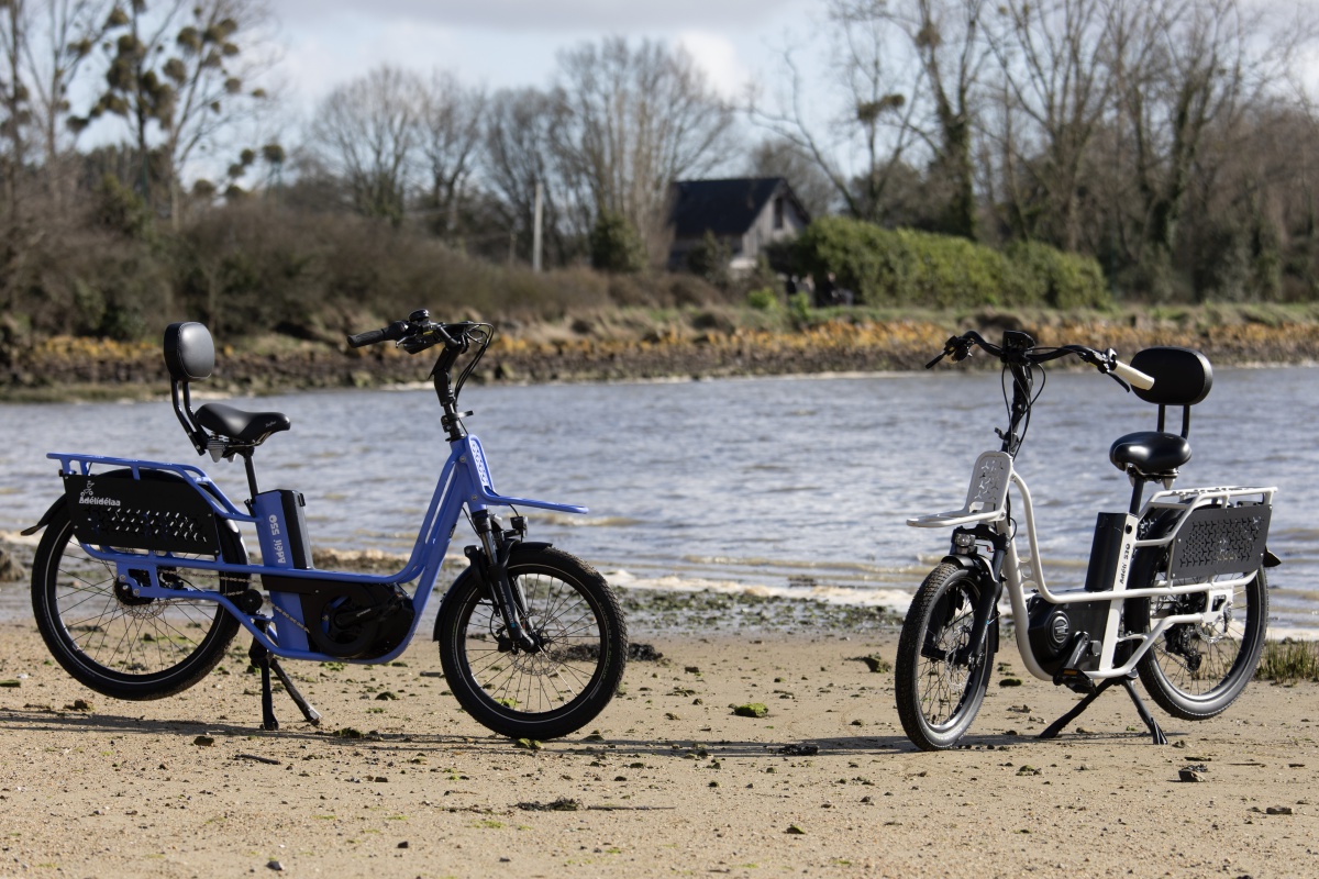 Adelidelaa, un vélo électrique pensée pour pédaler en toute sécurité